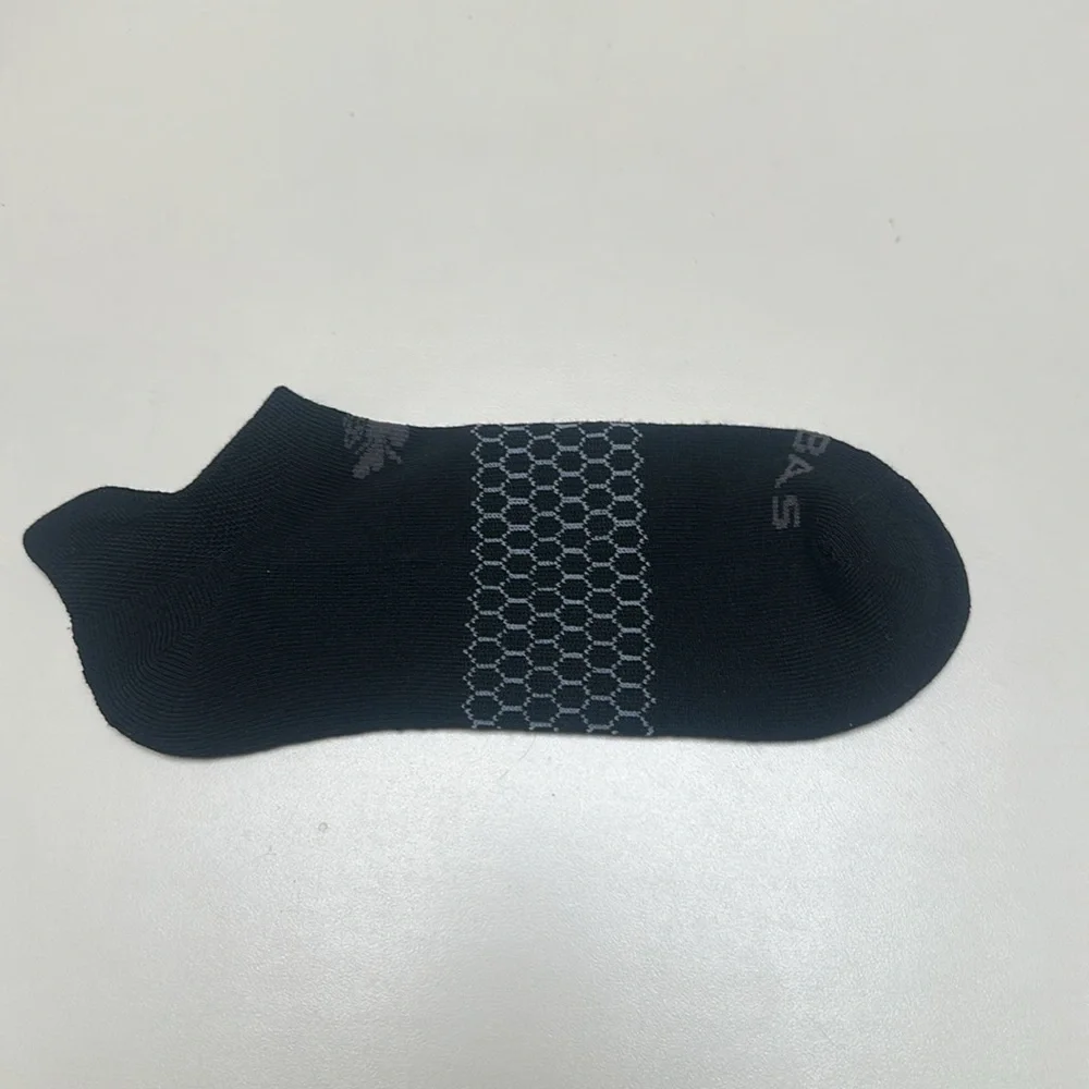 ❤️ 🆕 BOMBAS BLACK ANKLE SOCKS SIZE LARGE